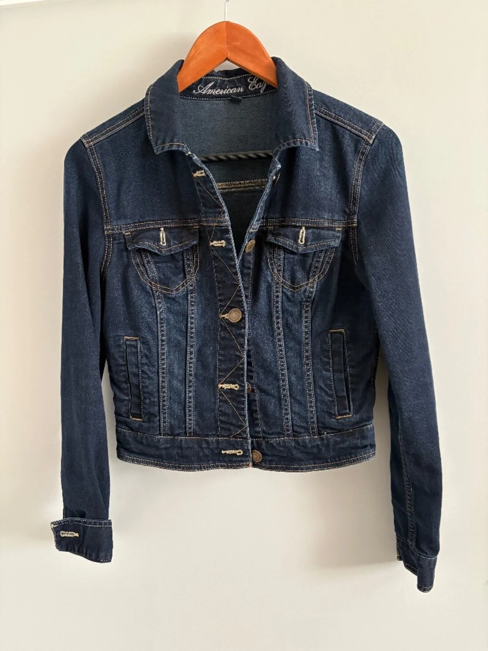 Jean jacket - Picture 1 of 9
